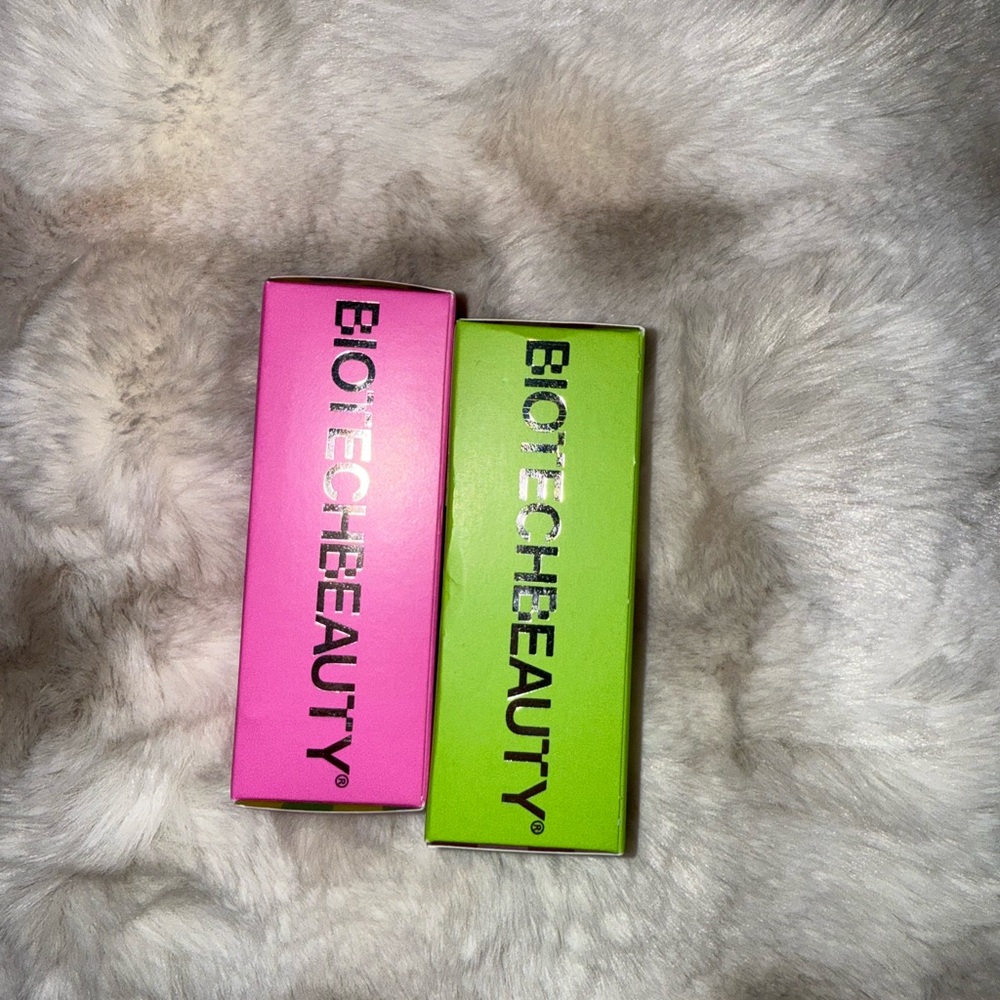 Lipstick Duo - Vibrant Pink and Green
